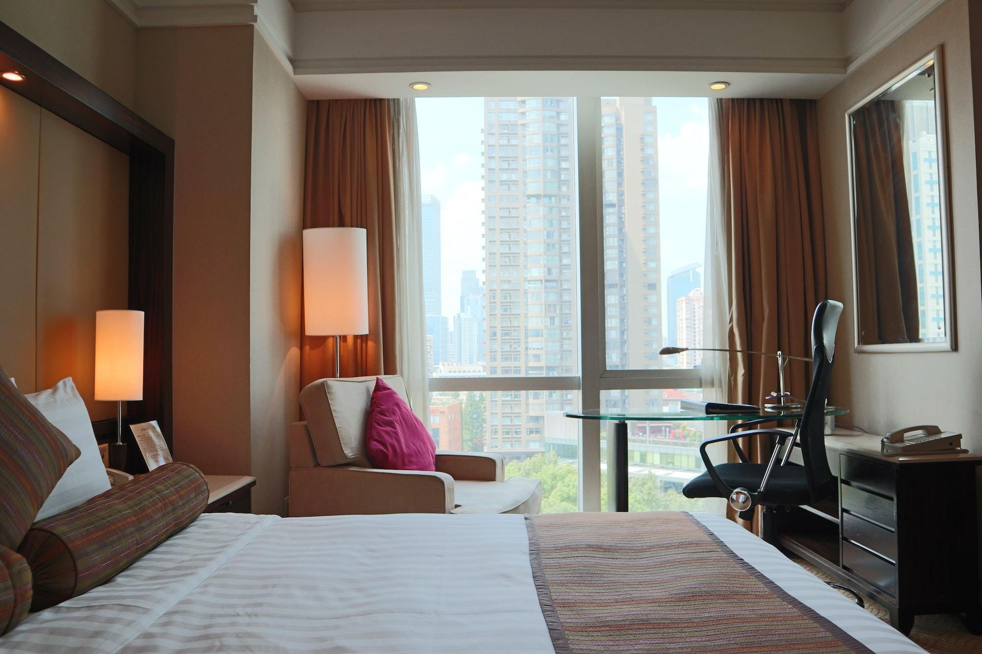 Howard Johnson Huaihai 5* Shanghai