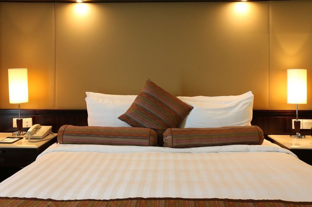 Howard Johnson Huaihai 5*